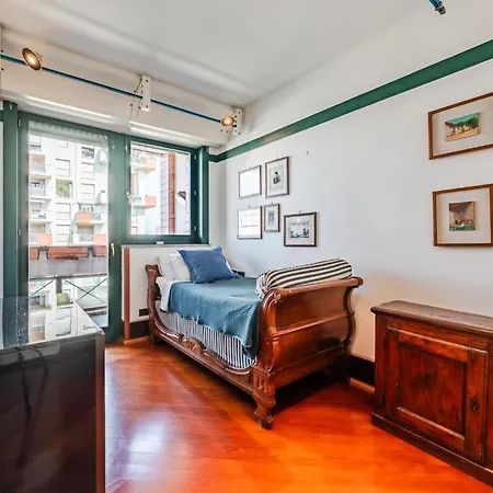 Luxury Penthouse - Sauna, Garage, Office, Terrace 別荘 *