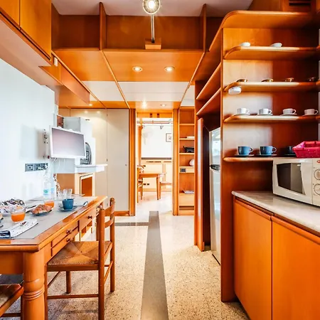 Luxury Penthouse - Sauna, Garage, Office, Terrace 別荘 ミラノ