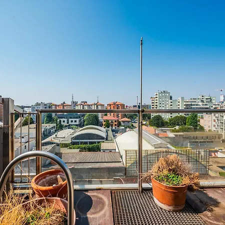Luxury Penthouse - Sauna, Garage, Office, Terrace * Mailand